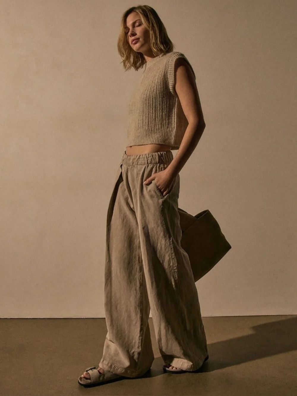SOLD James Perse | Soft Pleat Wide Leg Pant | Linen Blend - Picture 10 of 10